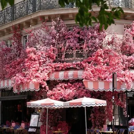 Charming In Le Marais * París
